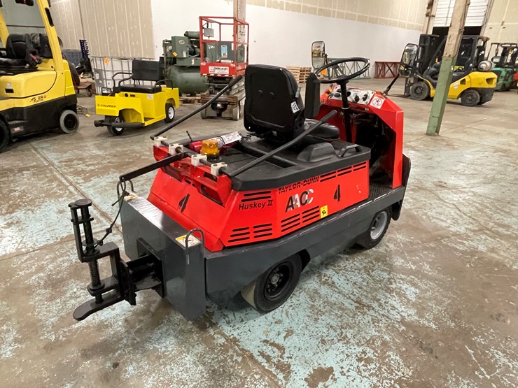 #190-•-2017-taylor-dunn-huskey-ii-electric-warehouse-vehicle-image-5
