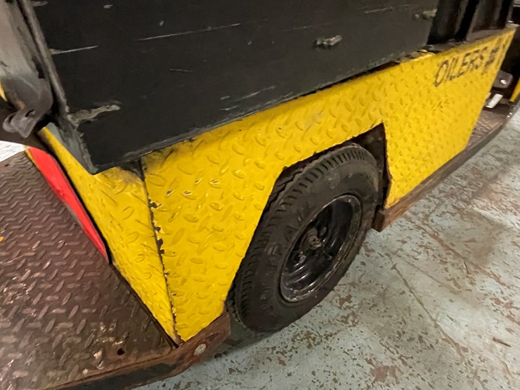 #192-•-textron-e-z-go-electric-warehouse-vehicle-image-17