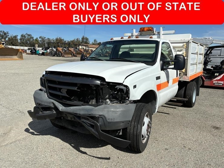 2002-ford-f450-image-1