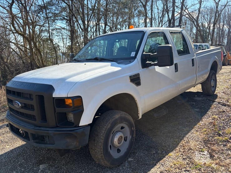 2010-ford-f350-image-1