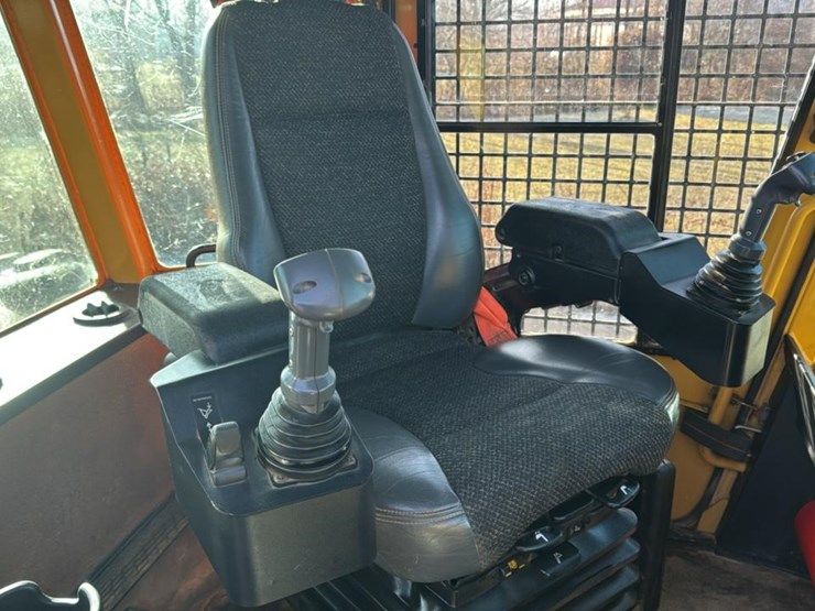 2022-tigercat-610e-image-72