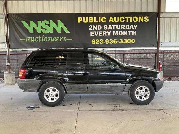 2000-jeep-grand-cherokee-laredo-image-1