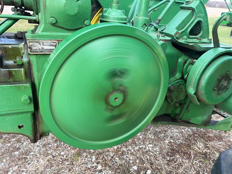 john-deere-model-b-image-59