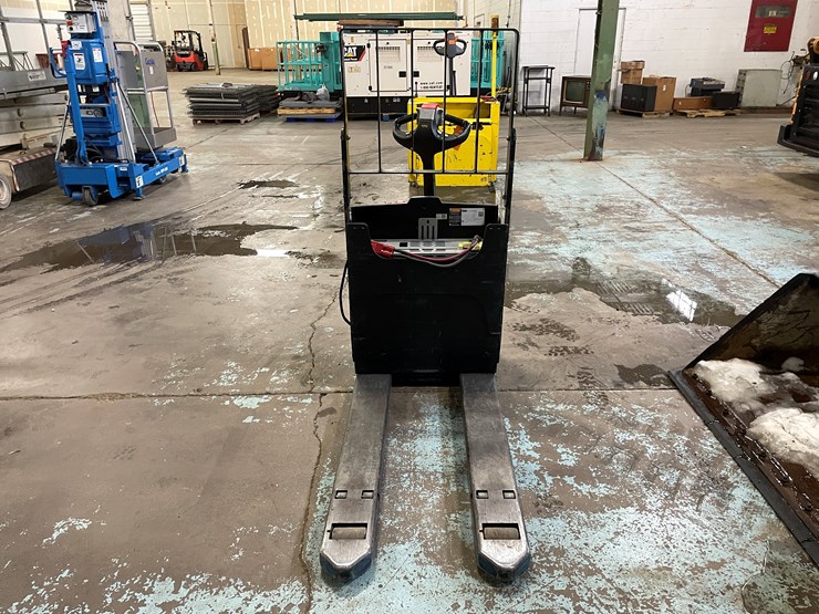 #234-•-2021-yale-electric-pallet-jack-image-2