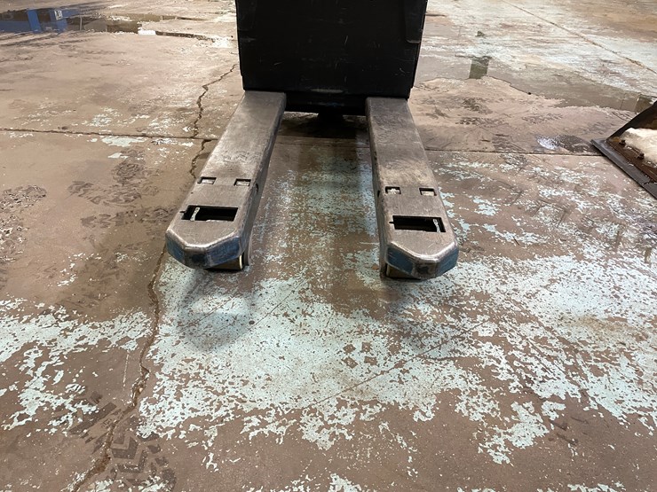 #234-•-2021-yale-electric-pallet-jack-image-24