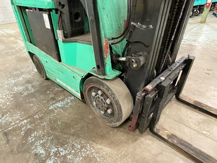 #166-•-2014-mitsubishi-electric-forklift-image-22