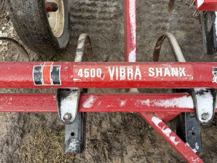 international-10-image-3