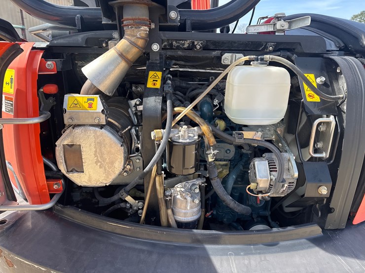 kubota-kx040-4-image-15