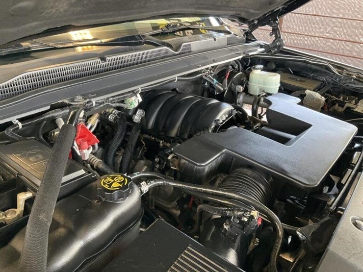 2020-chevrolet-tahoe-image-13