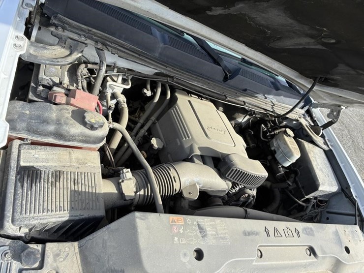 2011-chevrolet-2500-image-7