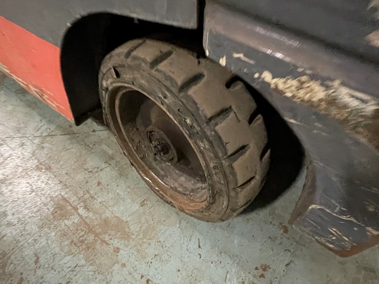 #170-•-world-lift-254-propane-forklift-image-17