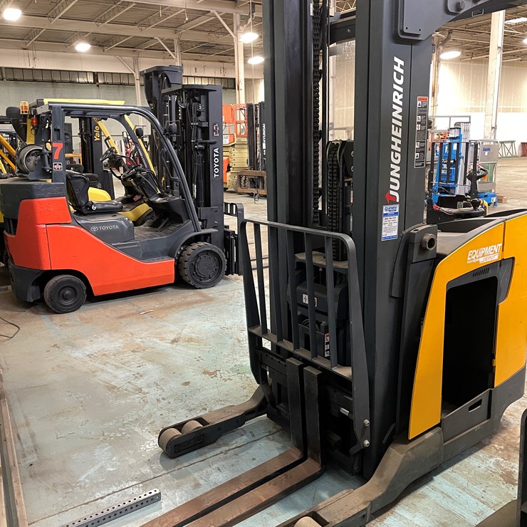 #224 • Jungheinrich Ride On Electric Reach Truck