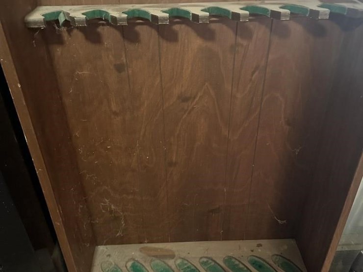 wooden-gun-cabinet-image-2