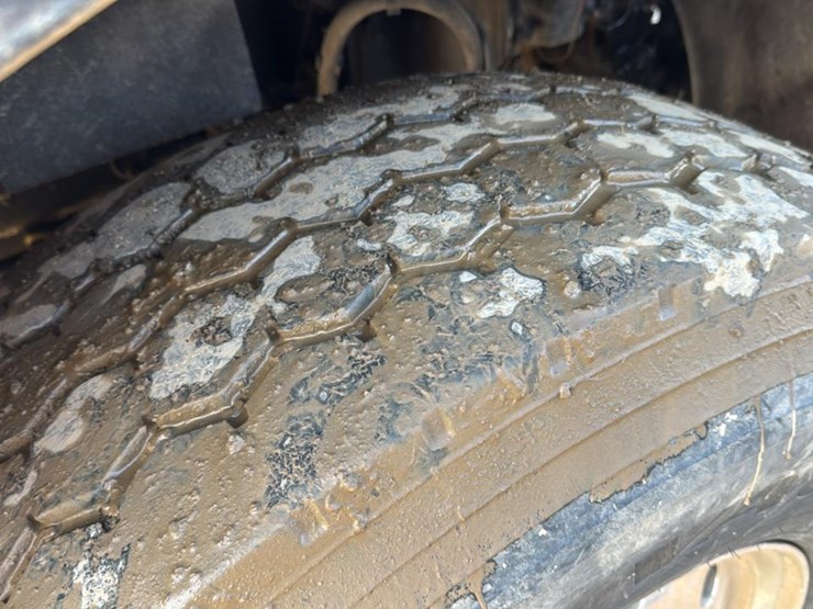 #119-•-2018-kenworth-log-truck-image-34