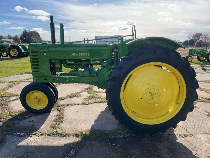 john-deere-model-b-image-6