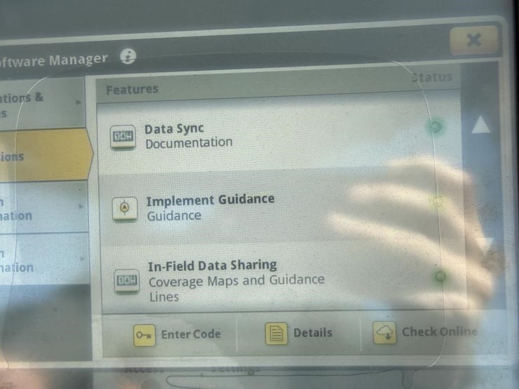 john-deere-8320r-image-23