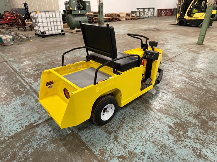 #188-•-columbia-expediter-electric-utility-vehicle-(new-old-stock-2022)-image-5