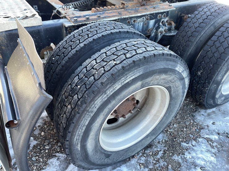 2006-kenworth-t800-image-11