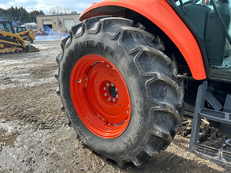 2019-kubota-m6s-111-image-12