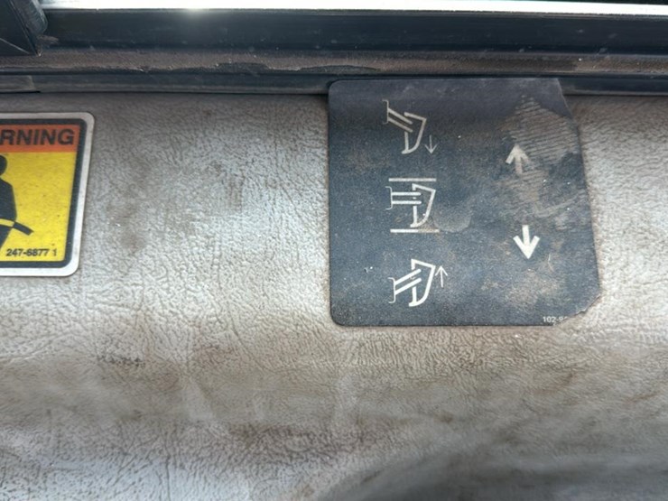 2002-caterpillar-d6r-xw-image-53