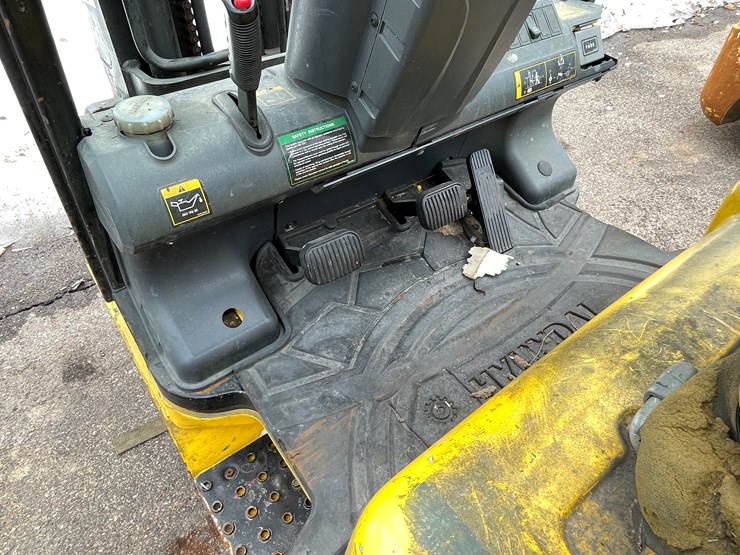 hyundai-25lc-7a-image-22