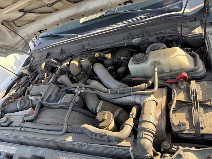 2011-ford-f550-sd-image-6