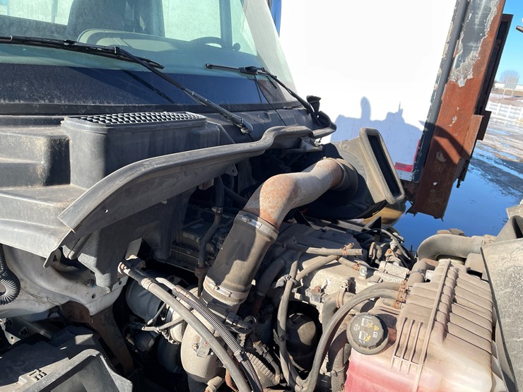 2012-international-prostar-image-11