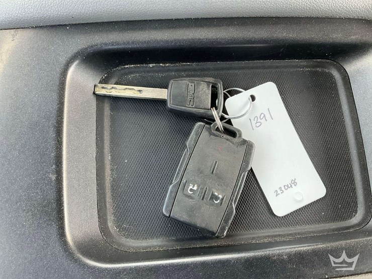 2014-gmc-sierra-1500-image-36