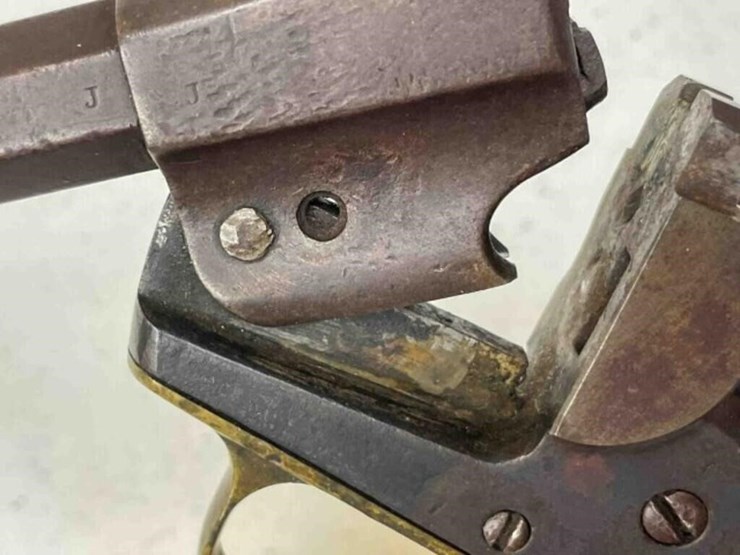 remington's-revolver-image-26