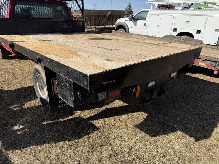 2007-chevrolet-3500-image-12