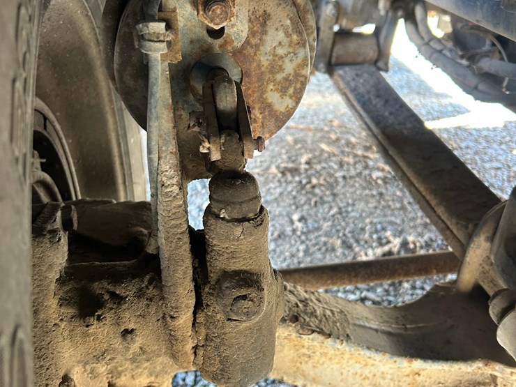 2012-mack-tender-truck-w/adams-rear-discharge-bed-auger-image-79