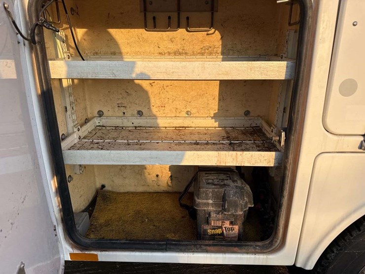 2012-ford-f450-image-11