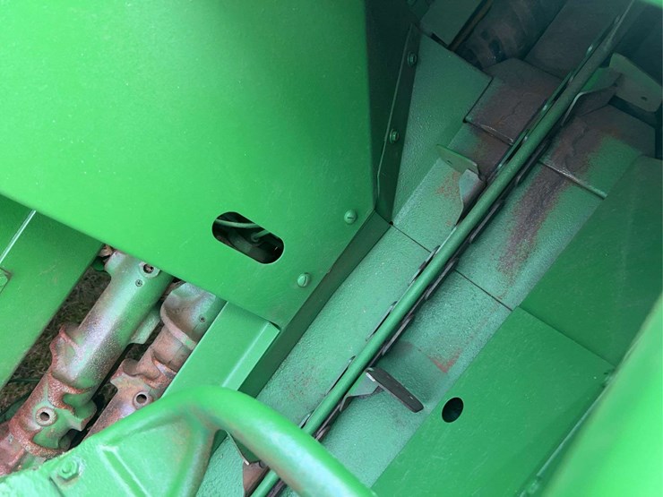 john-deere-227-image-30