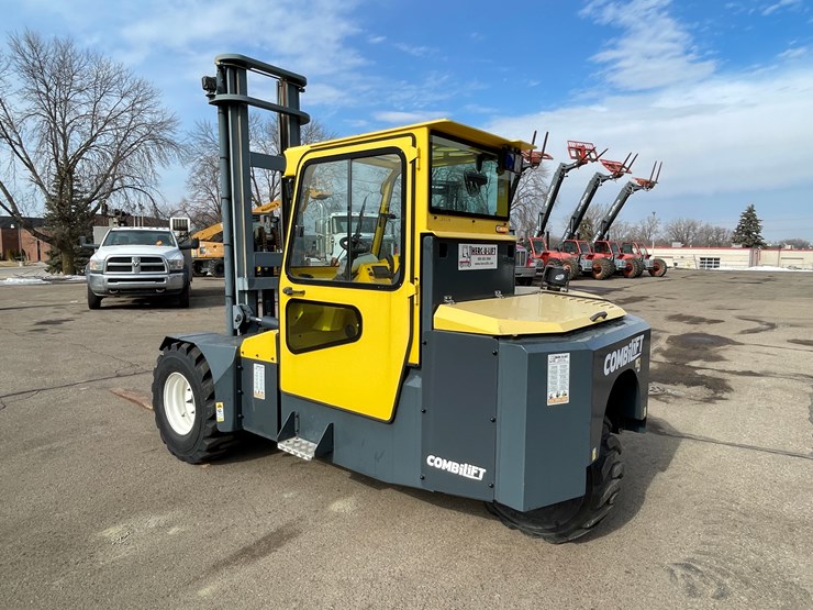 #119-•-2021-combilift-combi-rt-rough-terrain-8,000-lbs.-forklift-(demo)-image-7