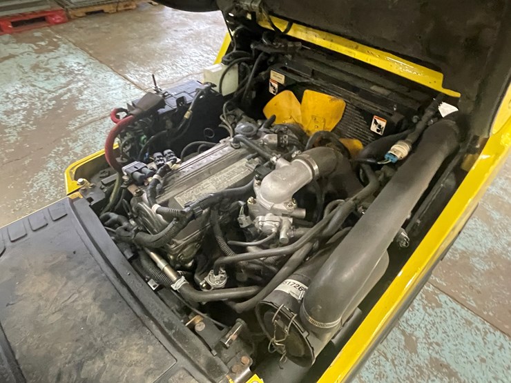 #174-•-2006-hyster-s30-propane-forklift-image-28