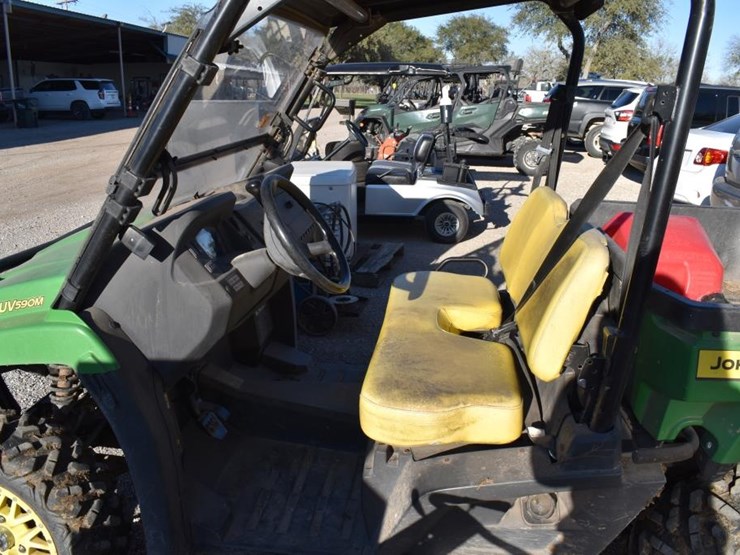 2021-john-deere-370-image-6