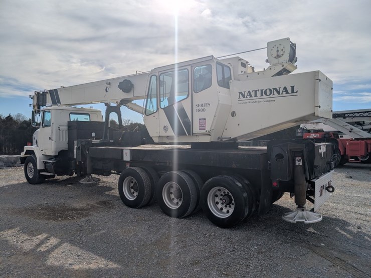 2001-national-1800-image-4