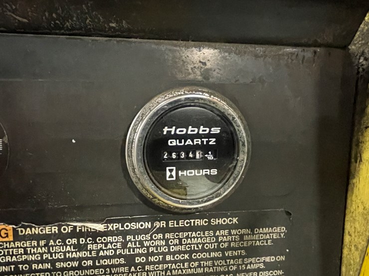 #192-•-textron-e-z-go-electric-warehouse-vehicle-image-14