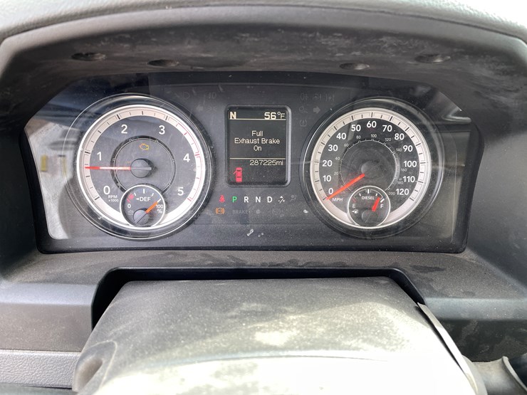 2017-dodge-ram-5500-image-78