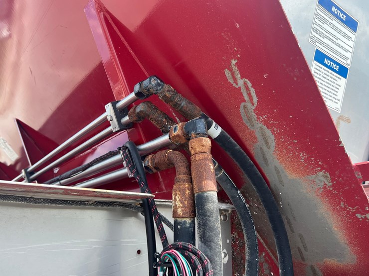 2015-case-ih-titan-3530-image-33