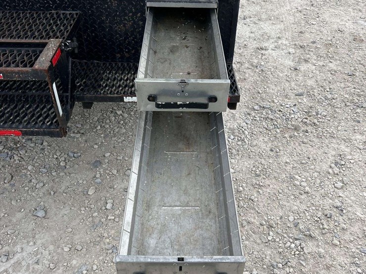 2012-ford-e450-image-58