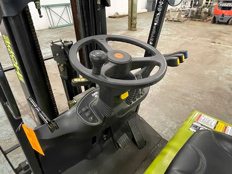 clark-tmx25-image-19