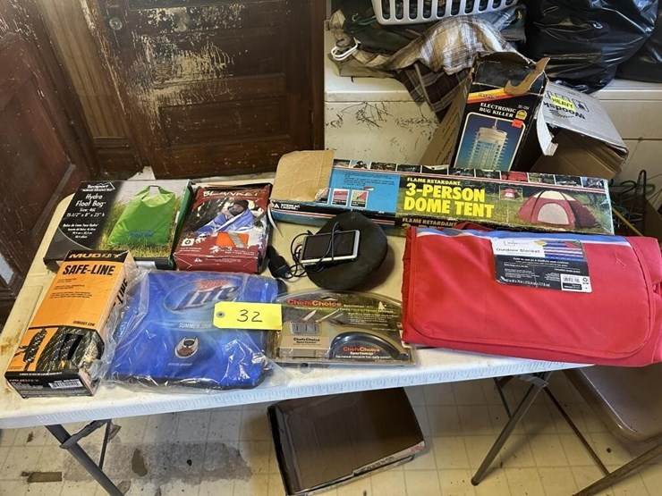 misc.-outdoor-&-camping-supplies-image-1