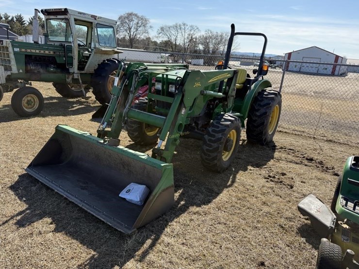 john-deere-5325-image-3