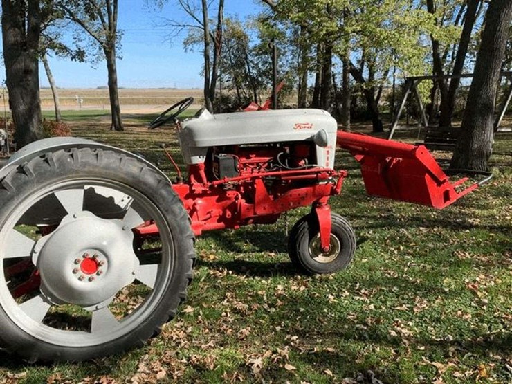 1955-ford-940-high-crop-image-3