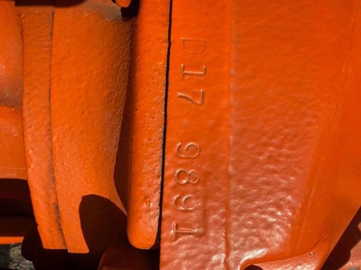 1958-allis-chalmers-d17-image-8