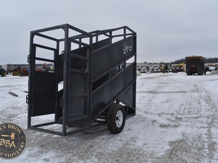 easy-man-livestock-chute-38999-image-7