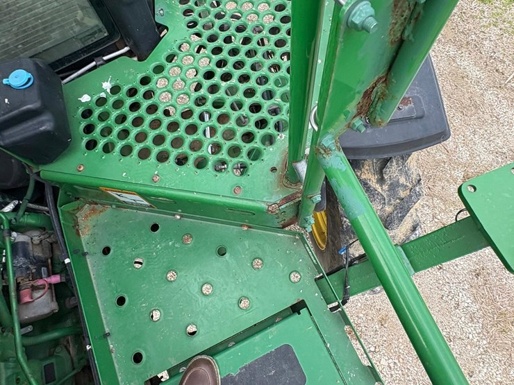 2019-john-deere-r-image-10