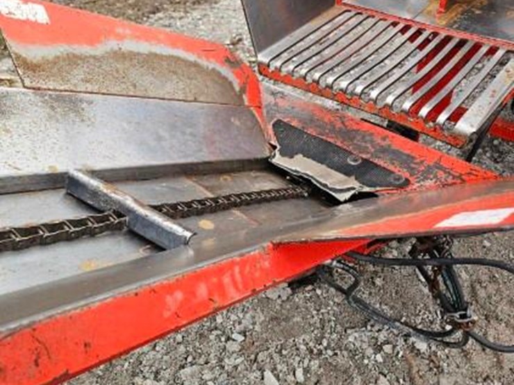 2013-blockbuster-18-20-image-20