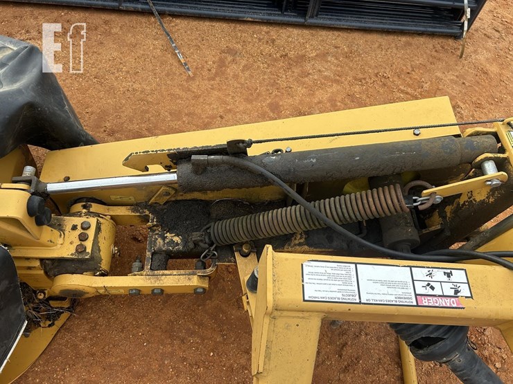 hay-mower-8'-vermeer-image-3